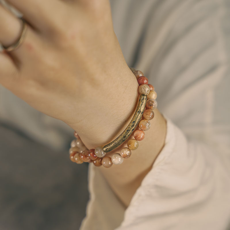 Apricot Twist Loop