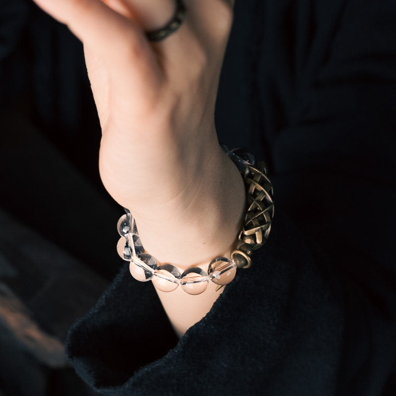 Luster Woven Spike Loop
