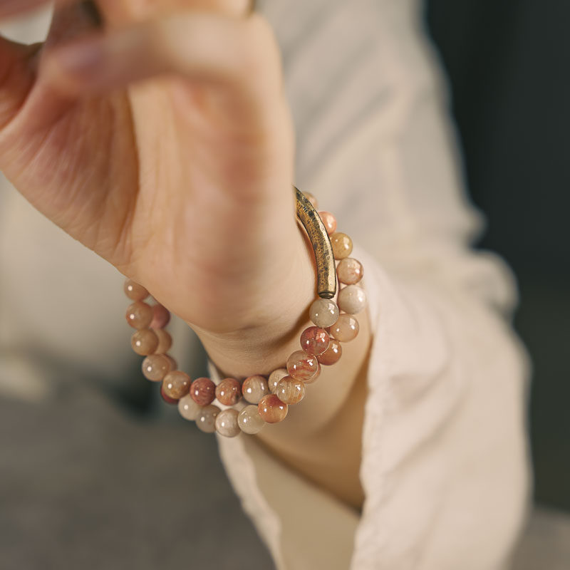 Apricot Twist Loop