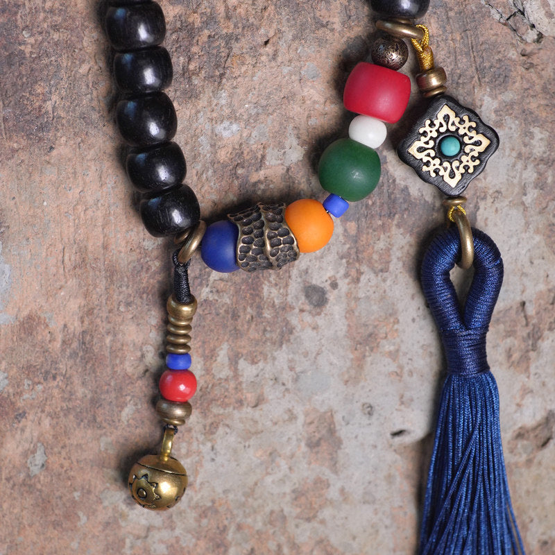 Eye Tassel Loop